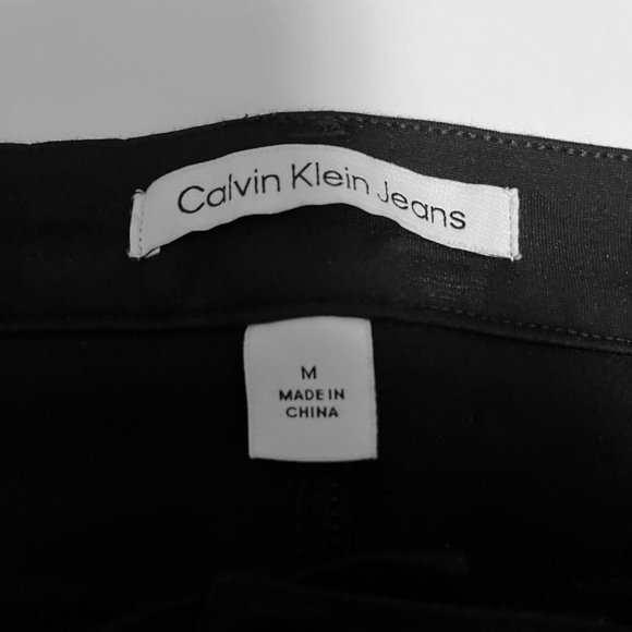 NWOT: Calvin Klein Jeans: Super High Rise Jegging: Black - Picture 4 of 8